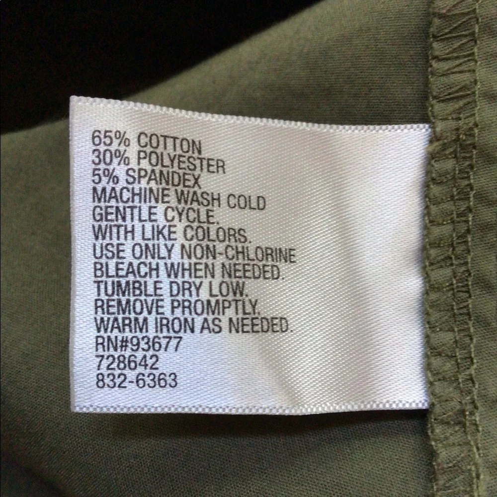 Worthington stretch easy snap army olive blouse, Size Large - Picture 7 of 10